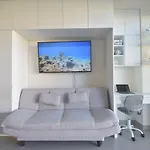 Modern Stylish Apt. Steps Away From The Beach
