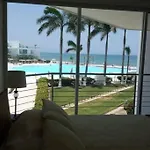 Condominio Del Faro Frente A Playa