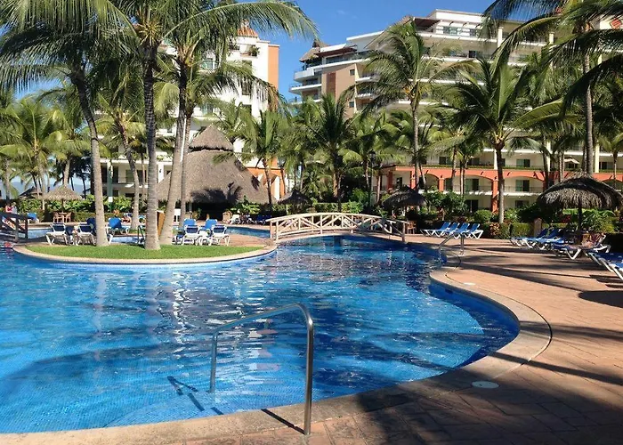 2 Bed 2 Bath, Plus One Den At Playa Royale Condo 3508, Free Wifi