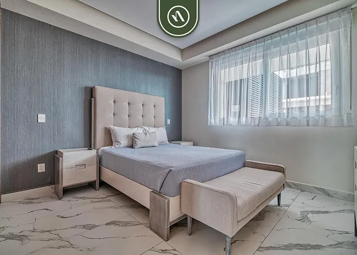 2Br Condo With Private Balcony - Padel Court