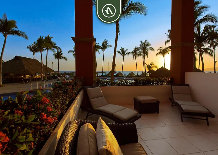 Amazing Studio With Private Patio With Ocean View