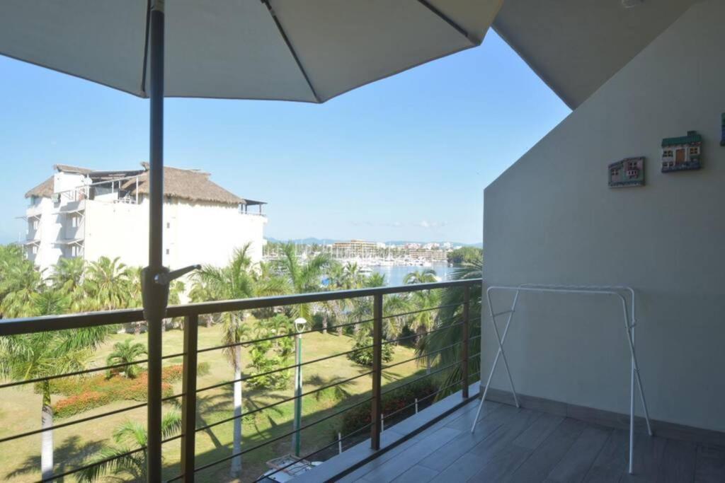 Apartment Modern Stylish Apt. Steps Away From The Nuevo Vallarta