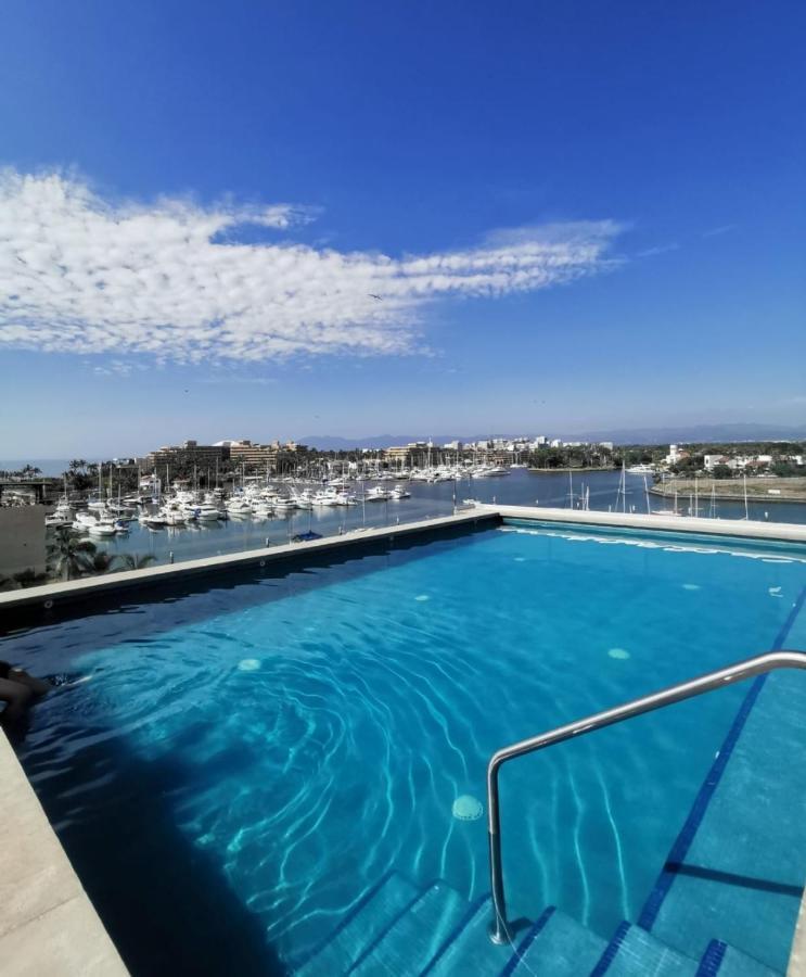 Modern Stylish Apt. Steps Away From The Apartment Nuevo Vallarta