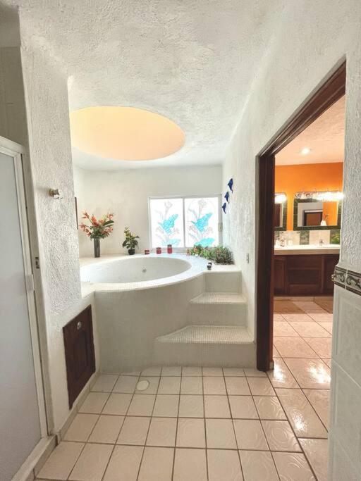 Casa Con Piscina Cerca De Playa