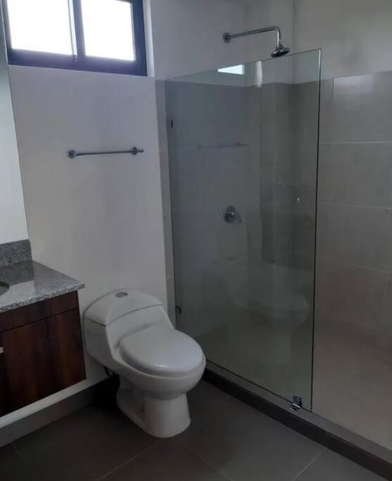 Apartamento Hermoso Penthouse Zona Comercial