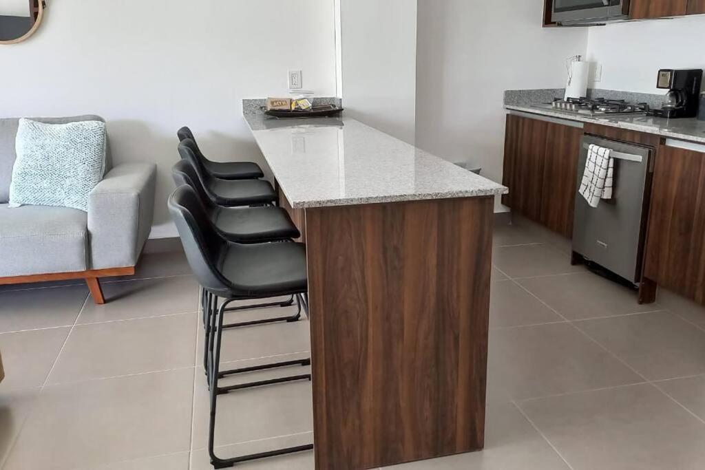 Lovely 2 Bedroom Pool Front Apartamento Nuevo Vallarta