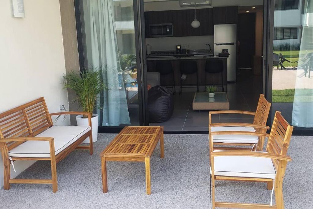 Apartamento Lovely 2 Bedroom Pool Front Nuevo Vallarta