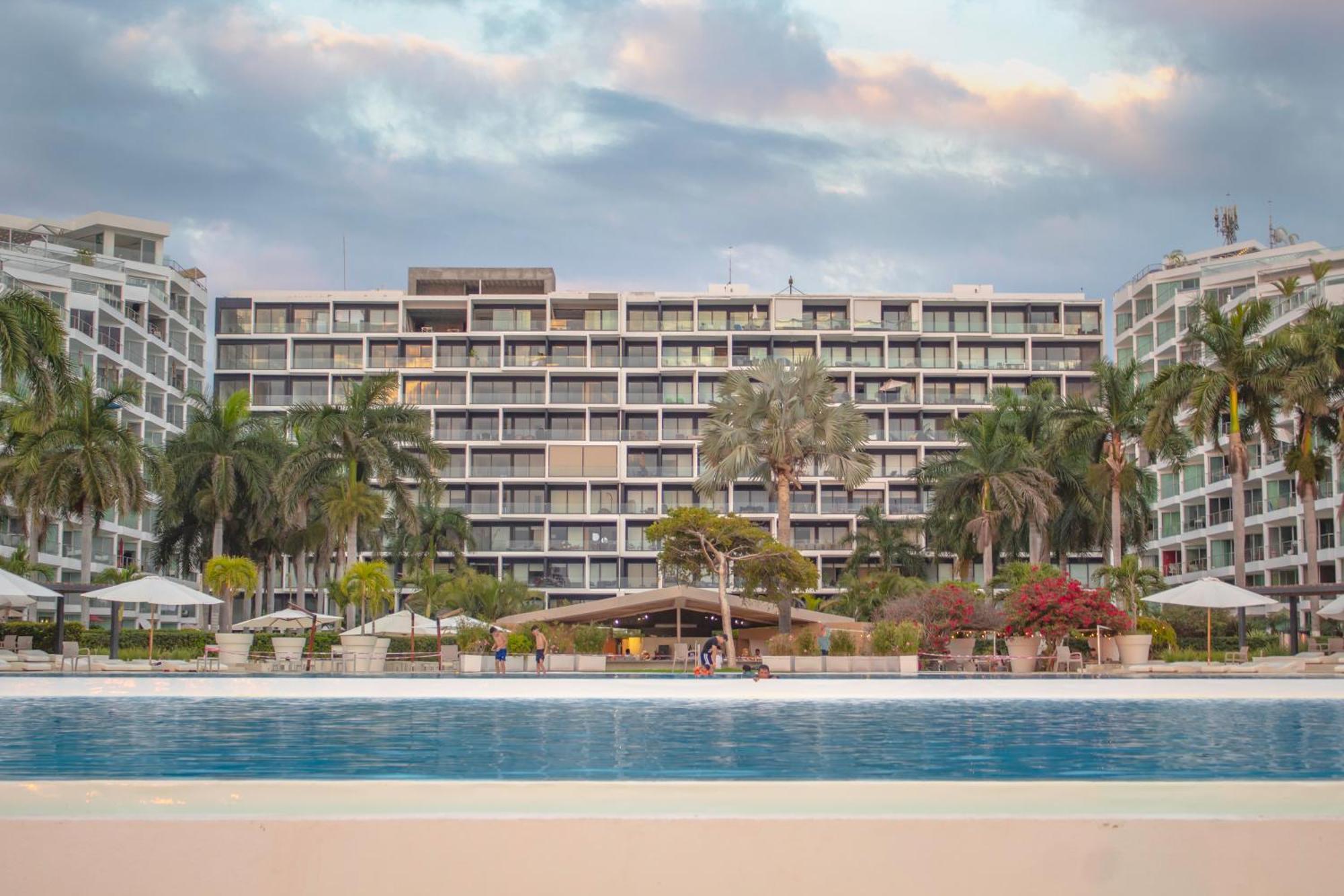 Apartahotel At Aria Pacific Ocean