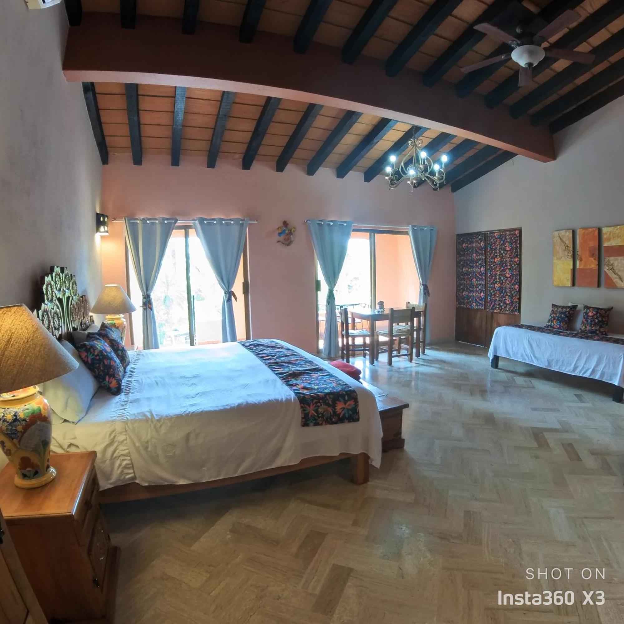 Casa Virgilios Bed and breakfast Nuevo Vallarta