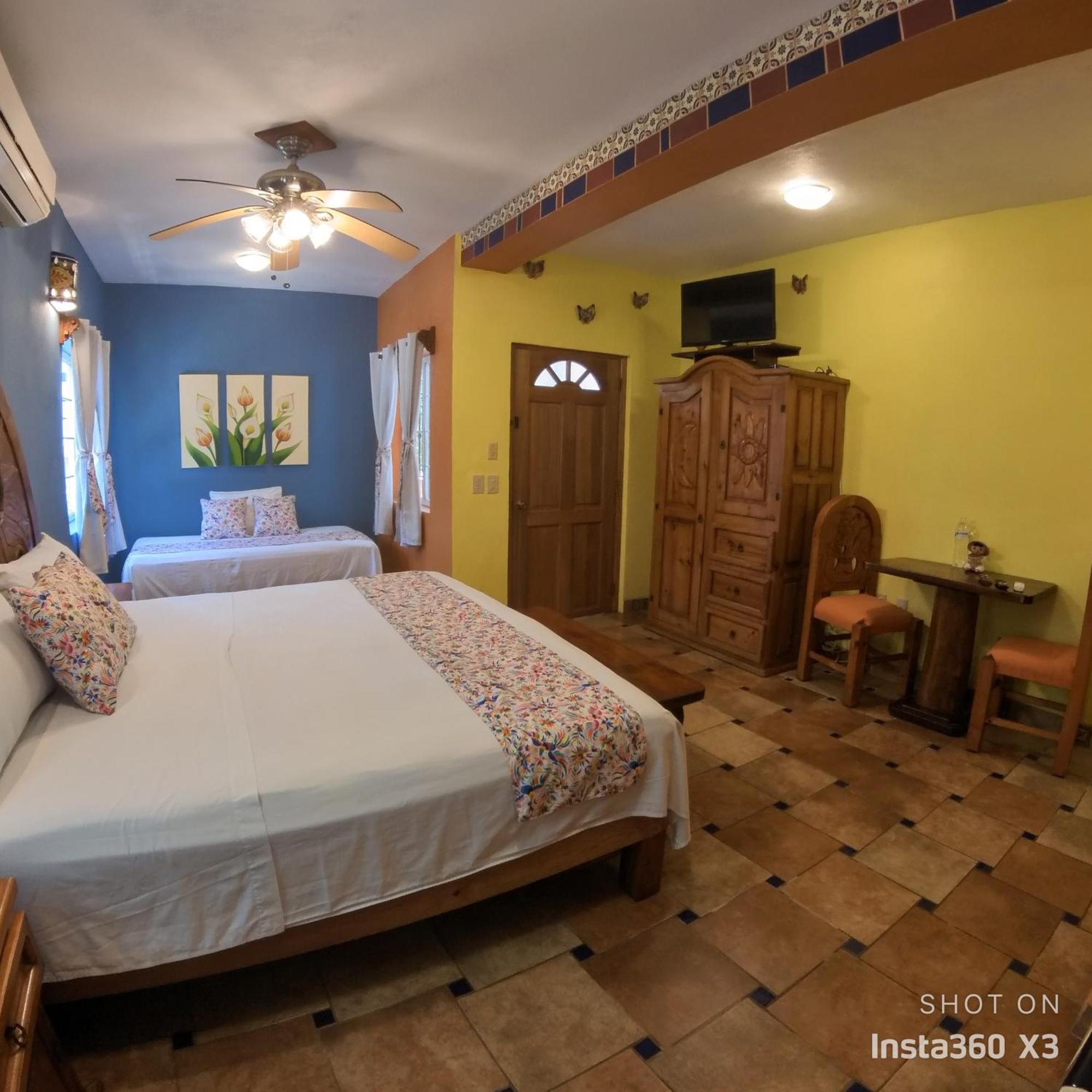 Bed and breakfast Casa Virgilios Nuevo Vallarta