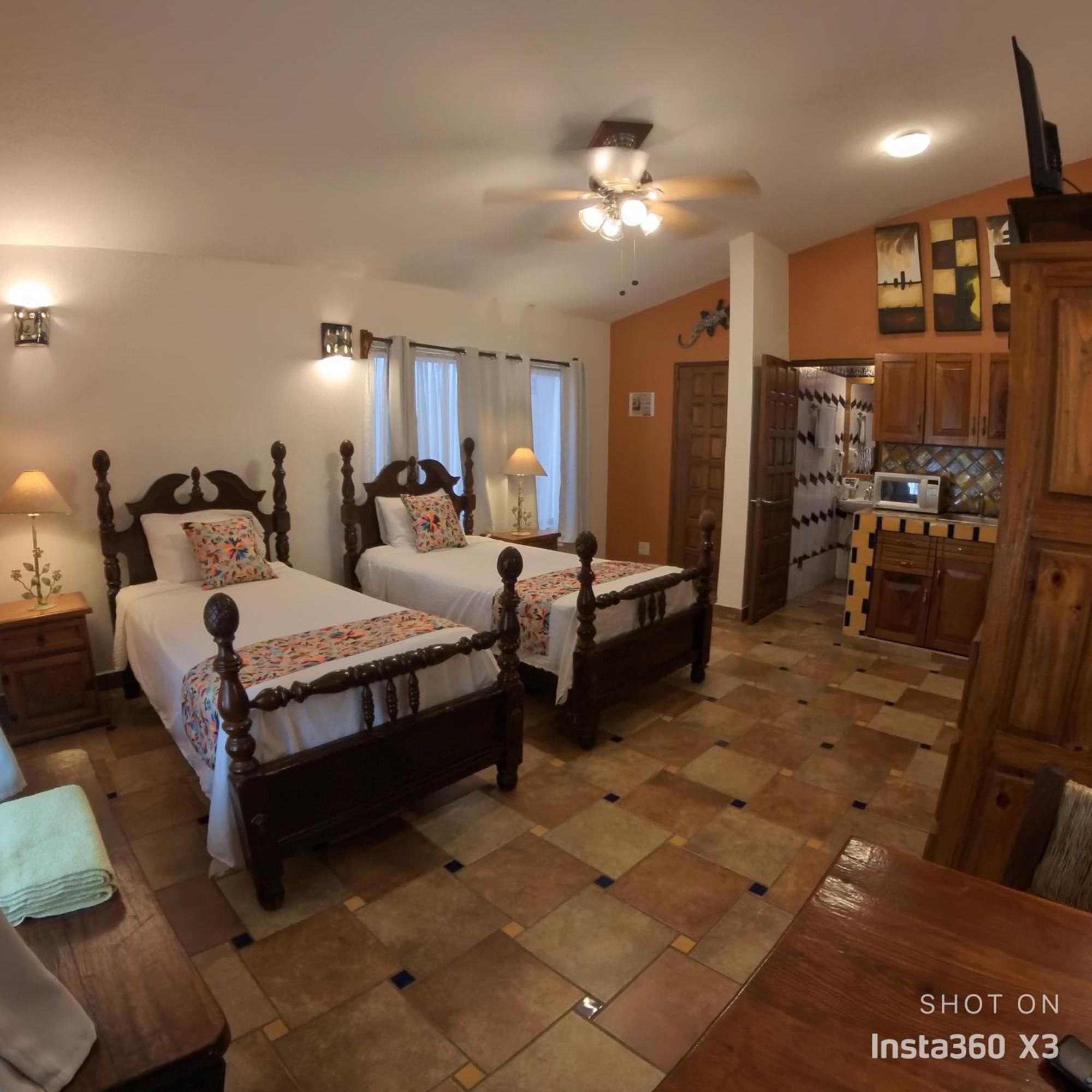 Casa Virgilios Bed and breakfast Nuevo Vallarta