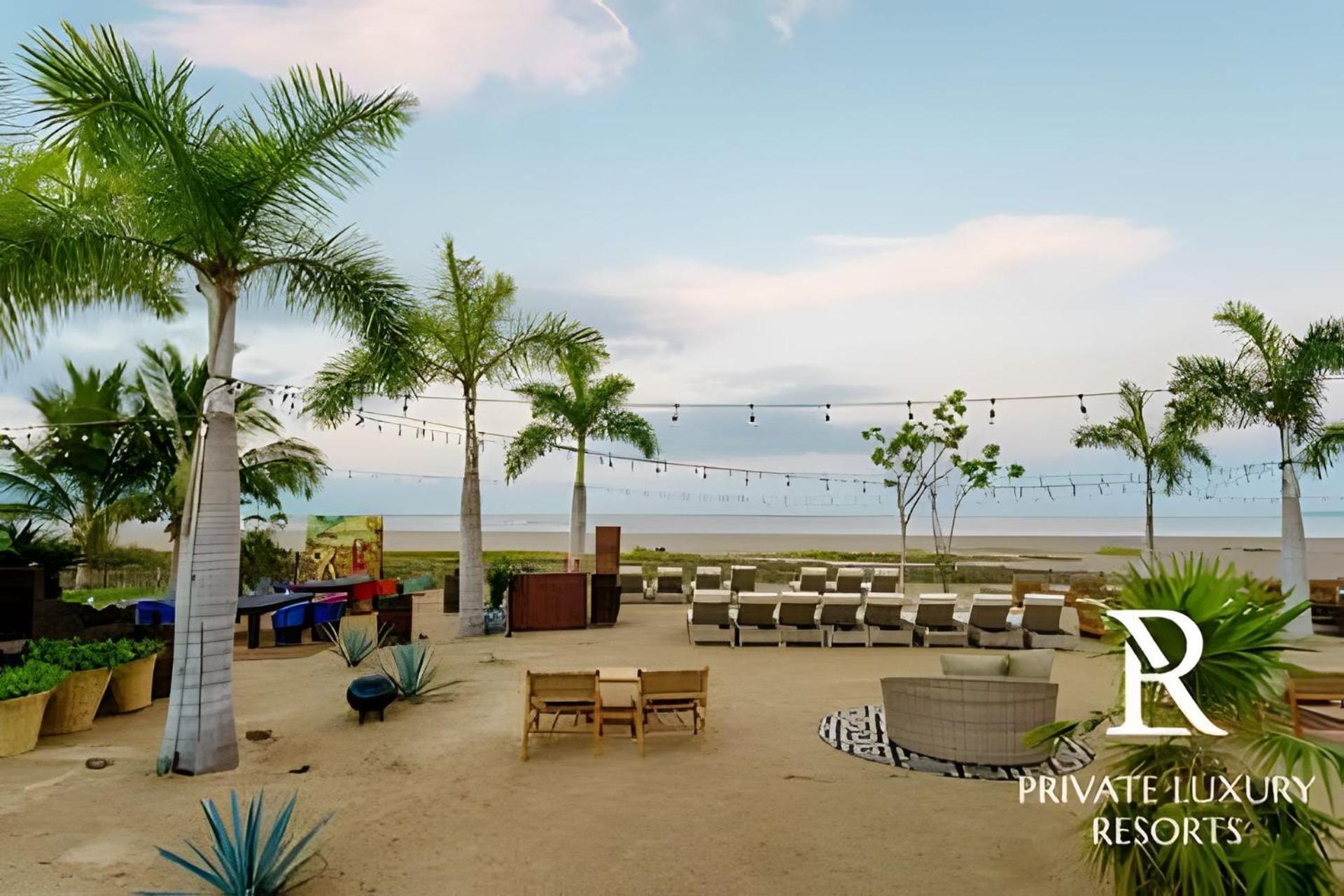 Hotel Grand Luxxe Two Bedroom Villa- 5*