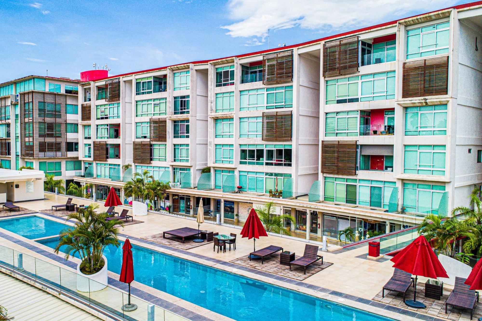 Three 14 2 Apartamento