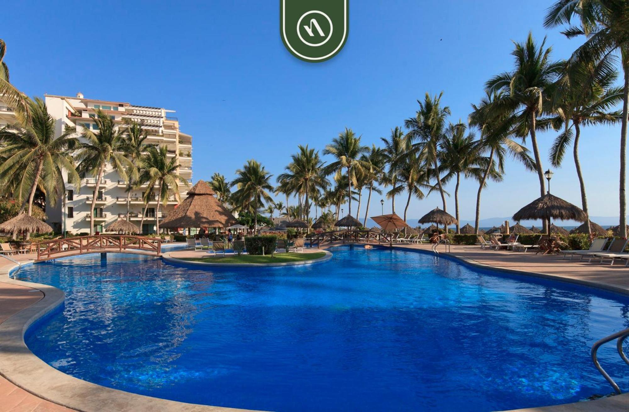 Amazing With Private Patio With Ocean View Nuevo Vallarta