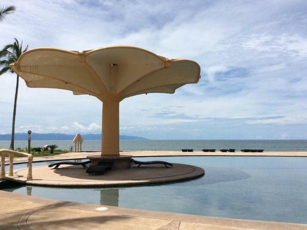Сasa de vacaciones Quinta Del Mar Oceanfront Condo- Penthouse With Roof Top Patio Nuevo Vallarta