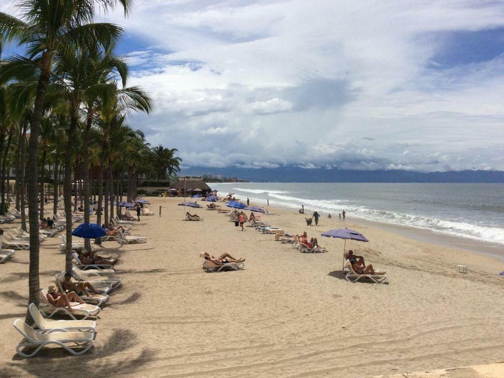 Quinta Del Mar Oceanfront Condo- Penthouse With Roof Top Patio