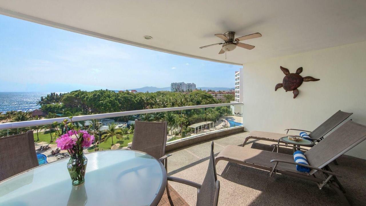 Holiday home Breathtaking Magna Beachfront Condo, 3 Bedrooms Sleeps 6