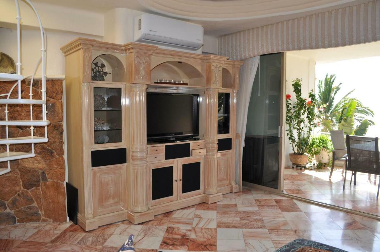 Сasa de vacaciones Quinta Del Mar Oceanfront Condo- Penthouse With Roof Top Patio *