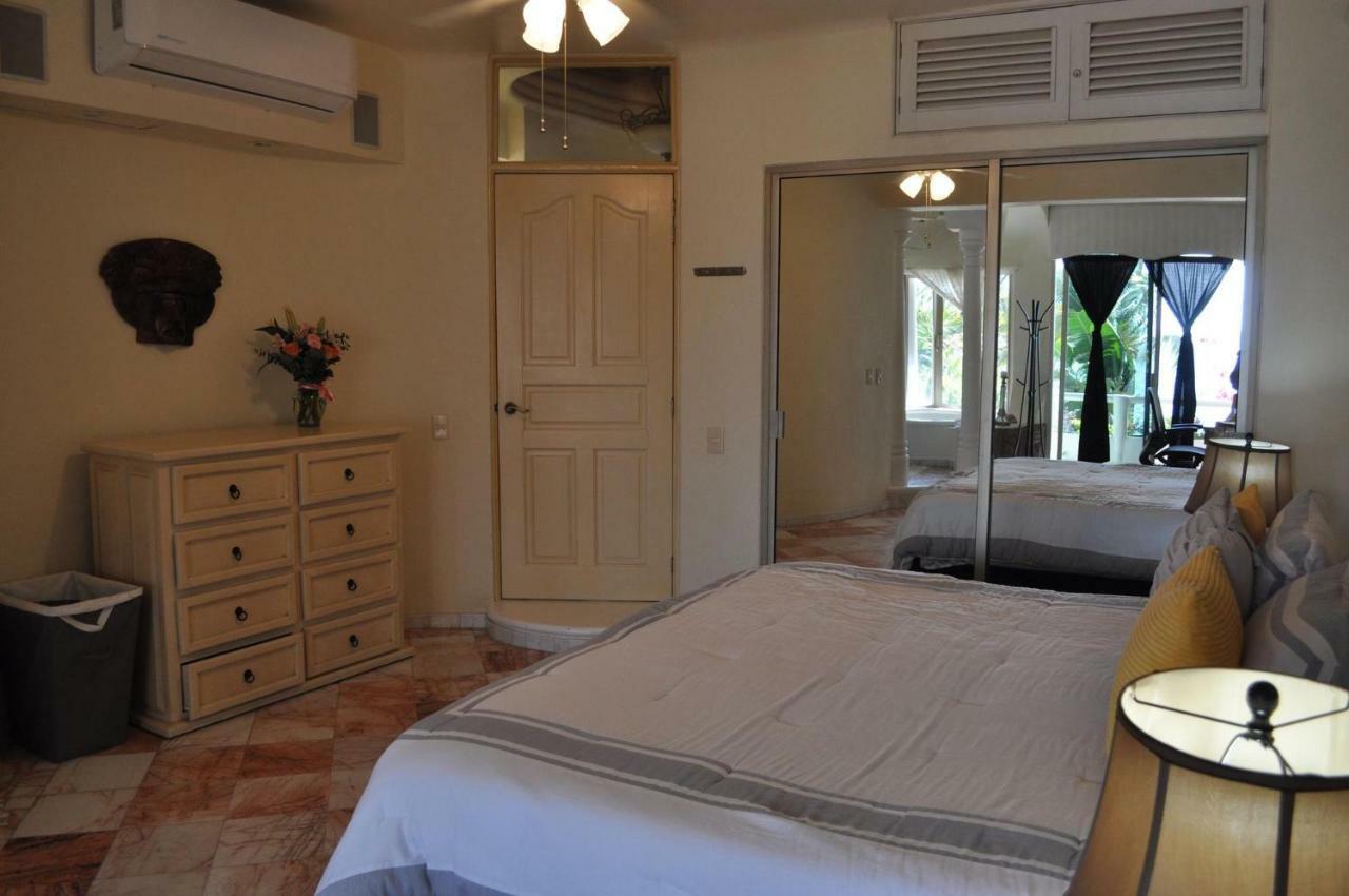 Quinta Del Mar Oceanfront Condo- Penthouse With Roof Top Patio Сasa de vacaciones