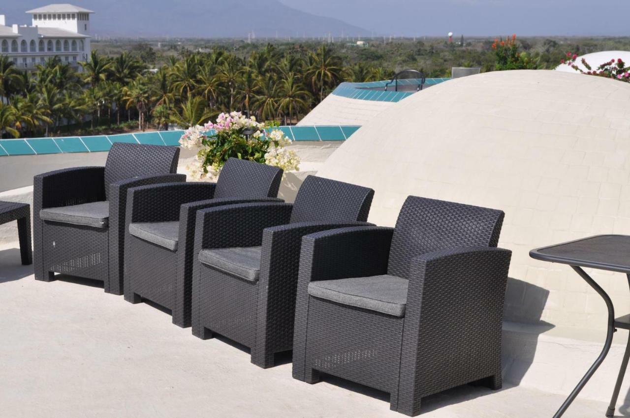 Quinta Del Mar Oceanfront Condo- Penthouse With Roof Top Patio Сasa de vacaciones
