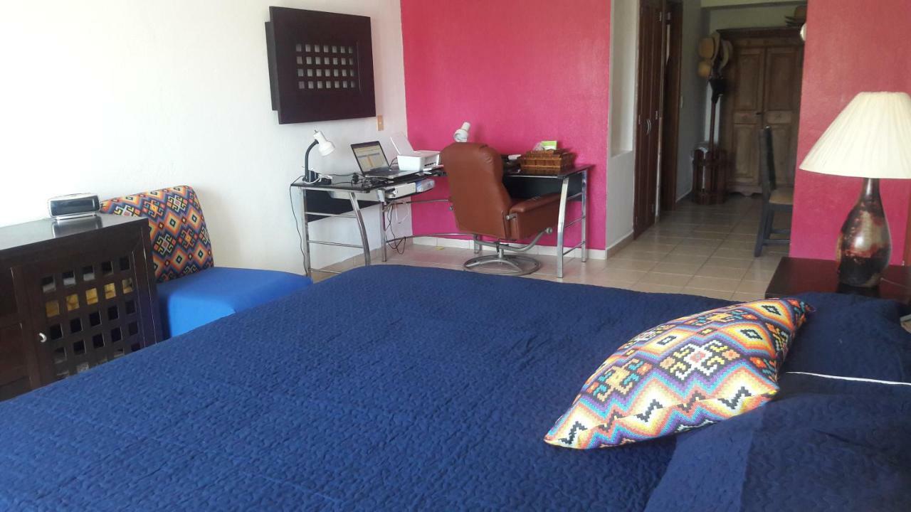 Pelicanos, Nuevo Vallarta